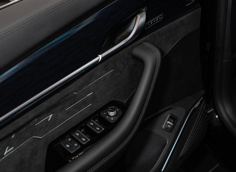 Geely Monjaro 2.0 AT (238 л.с.) 4WD