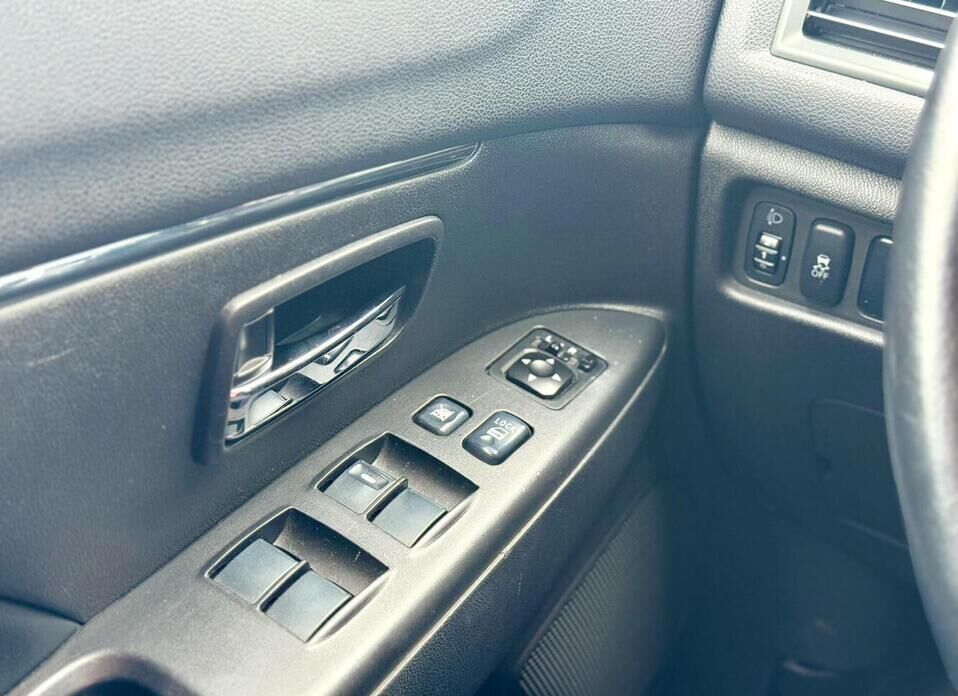 Mitsubishi ASX, I Рестайлинг 1.8 CVT (140 л.с.)