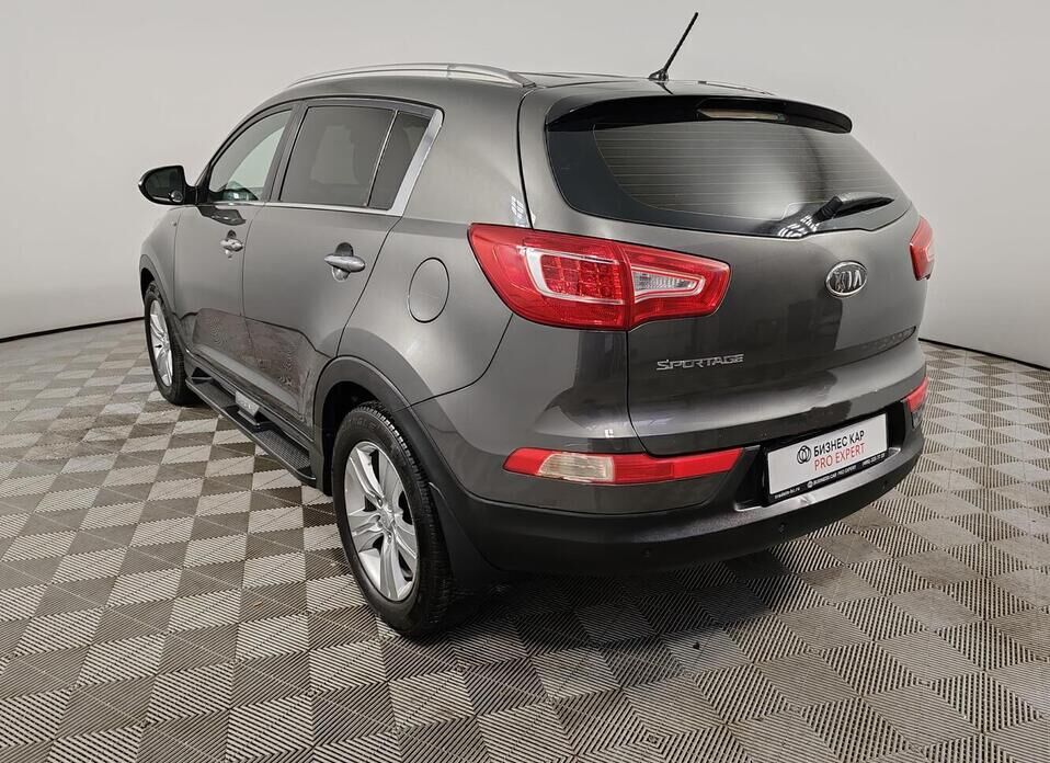 Kia Sportage 2.0 AT (150 л.с.) 4WD