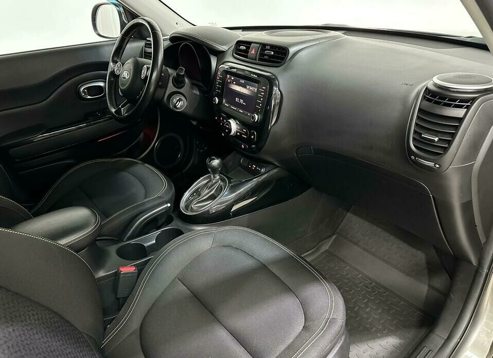 Kia Soul 1.6 AT (124 л.с.)