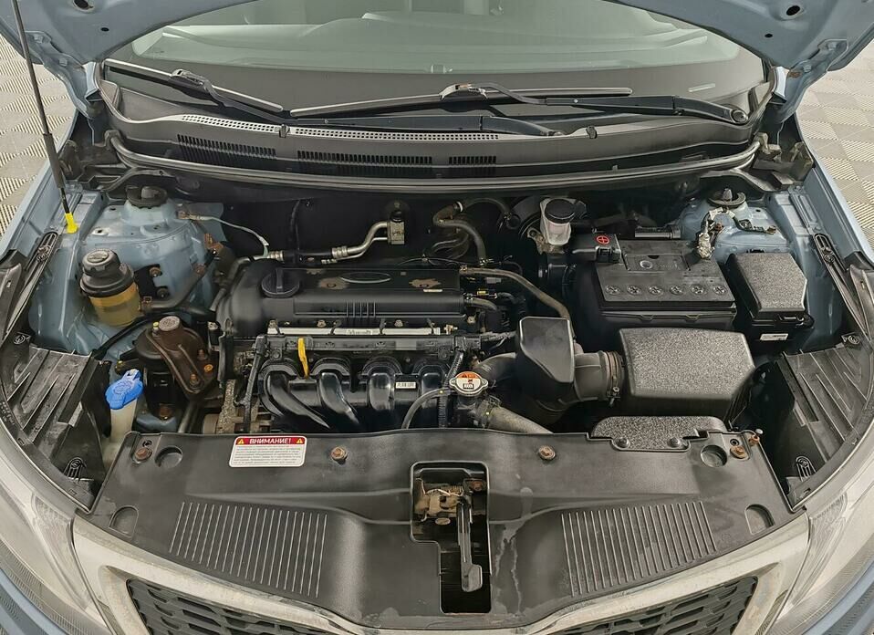 Kia Rio 1.4 MT (107 л.с.)