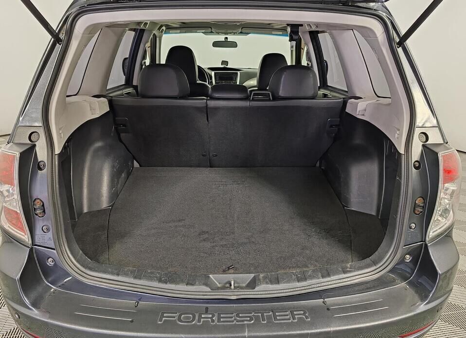Subaru Forester 2.5 AT (173 л.с.) 4WD