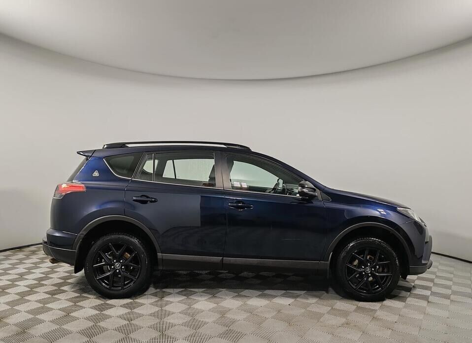 Toyota RAV4, IV (XA40) Рестайлинг 2.0 CVT (146 л.с.) 4WD