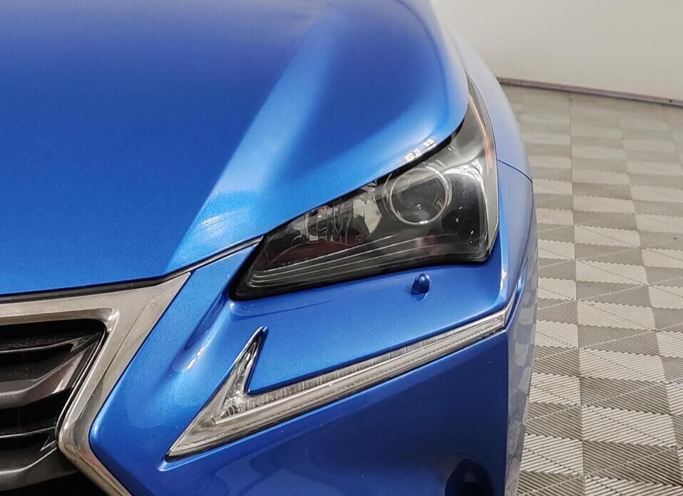 Lexus NX, I 200 2.0 CVT (150 л.с.) 4WD