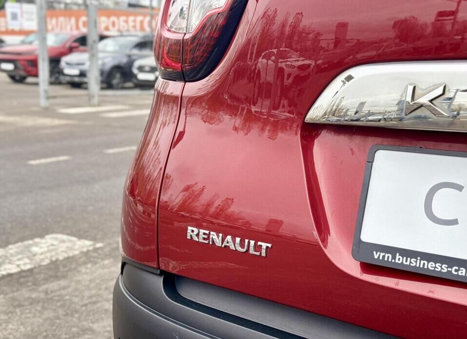 Renault Kaptur, I 2.0 AT (143 л.с.) 4WD