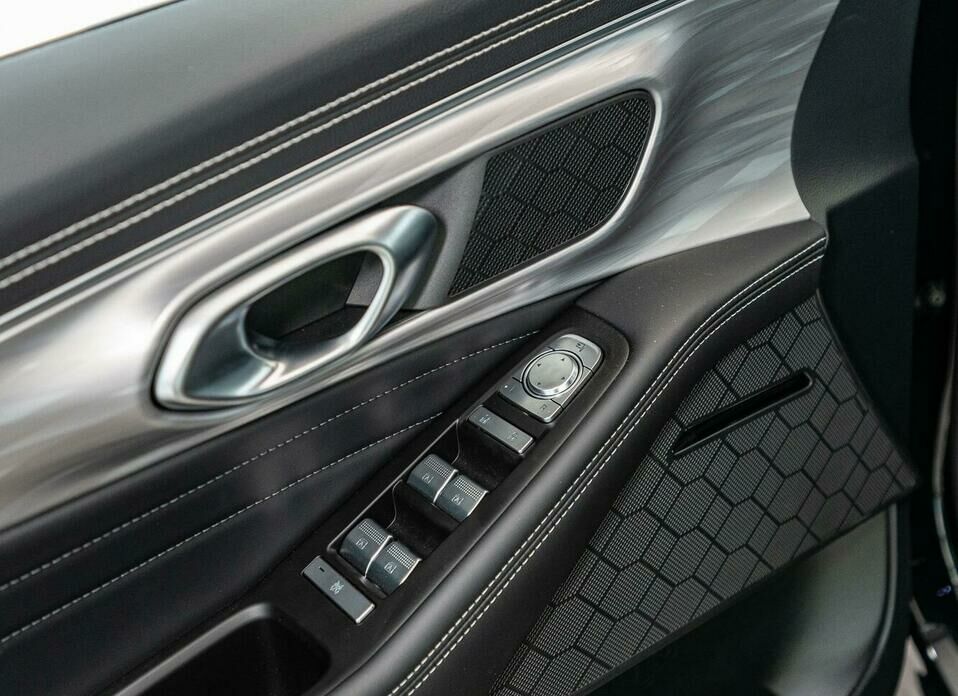 GAC GS8 2.0 AT (231 л.с.) 4WD