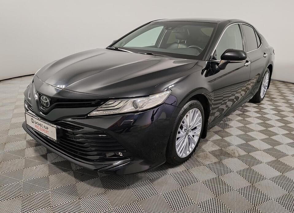 Toyota Camry, VIII (XV70) 2.5 AT (181 л.с.)