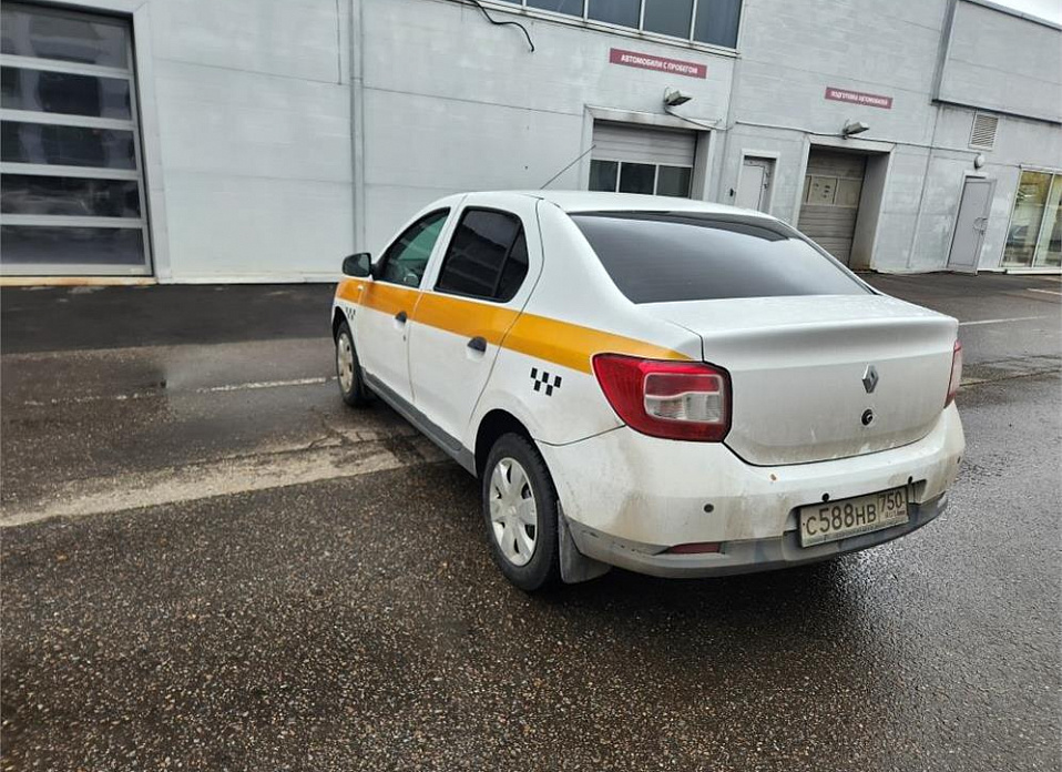Renault Logan, II 1.6 MT (82 л.с.)