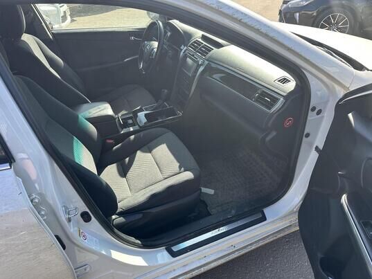 Toyota Camry, 2016&nbsp;г., 208&nbsp;318&nbsp;км