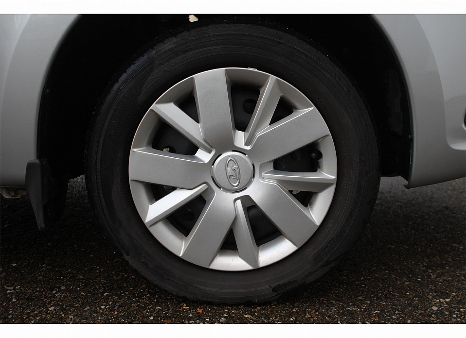 LADA (ВАЗ) Granta, I Рестайлинг Euro-2 1.6 MT (90 л.с.)