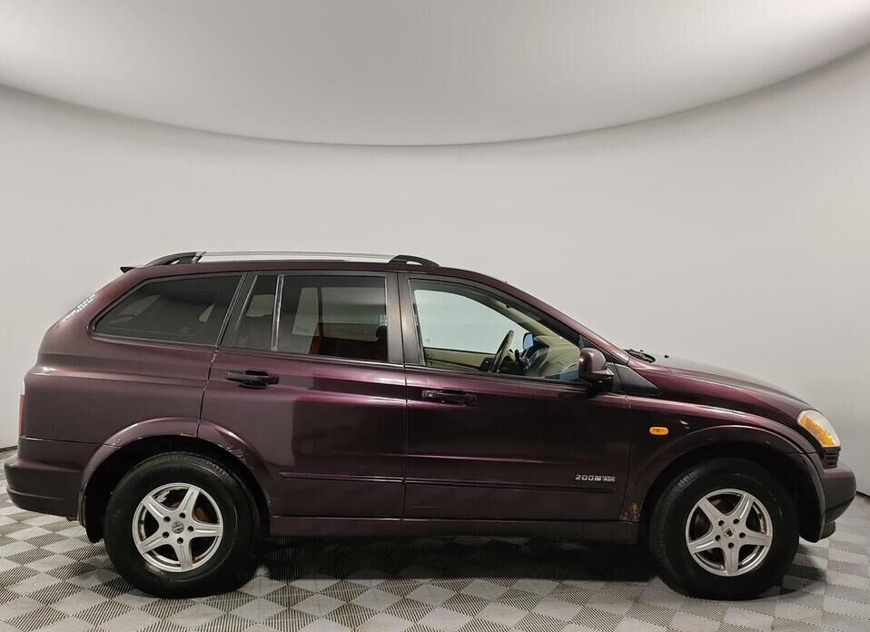 SsangYong Kyron, I 2.0d AT (141 л.с.) 4WD