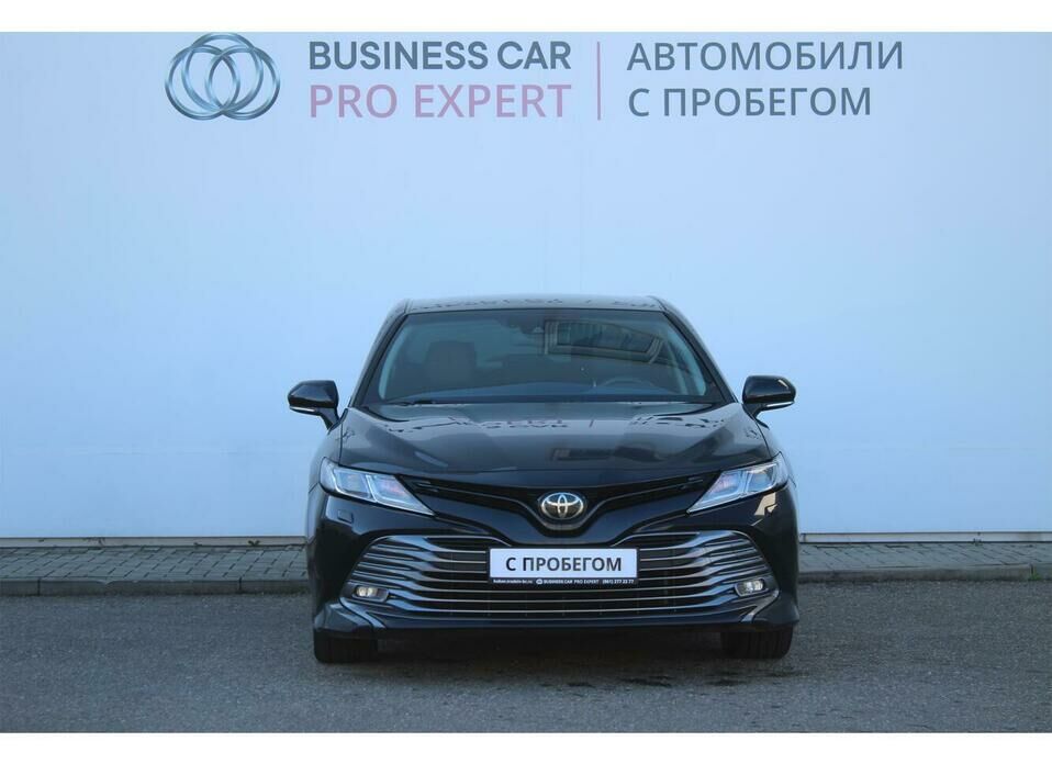 Toyota Camry 2.5 AT (181 л.с.)