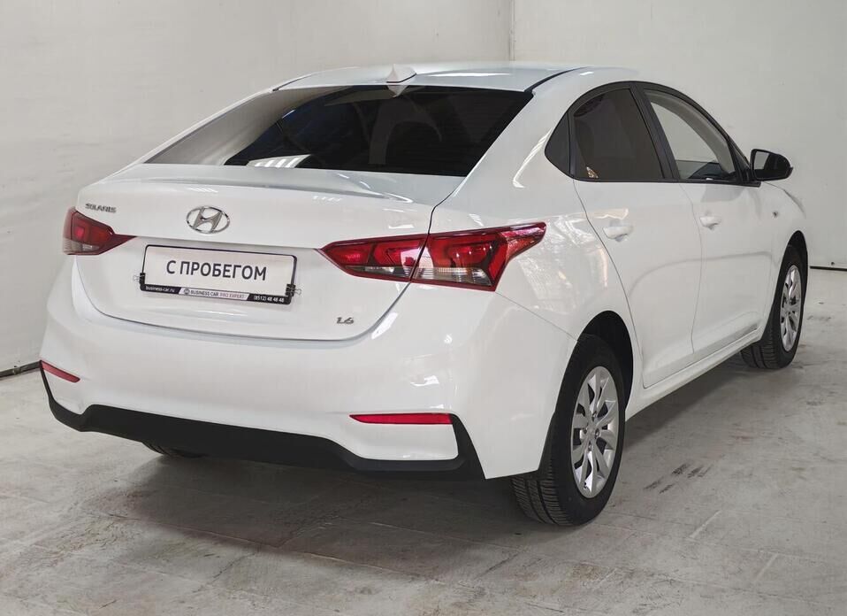 Hyundai Solaris, II 1.6 AT (123 л.с.)