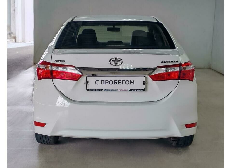 Toyota Corolla 1.6 CVT (122 л.с.)