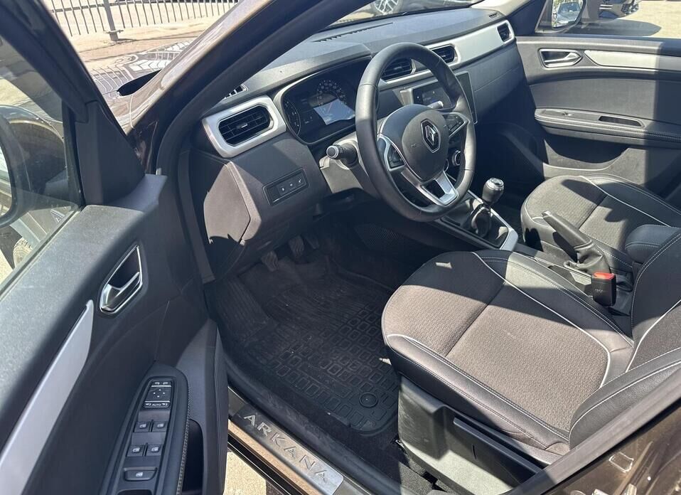 Renault Arkana 1.6 MT (114 л.с.) 4WD