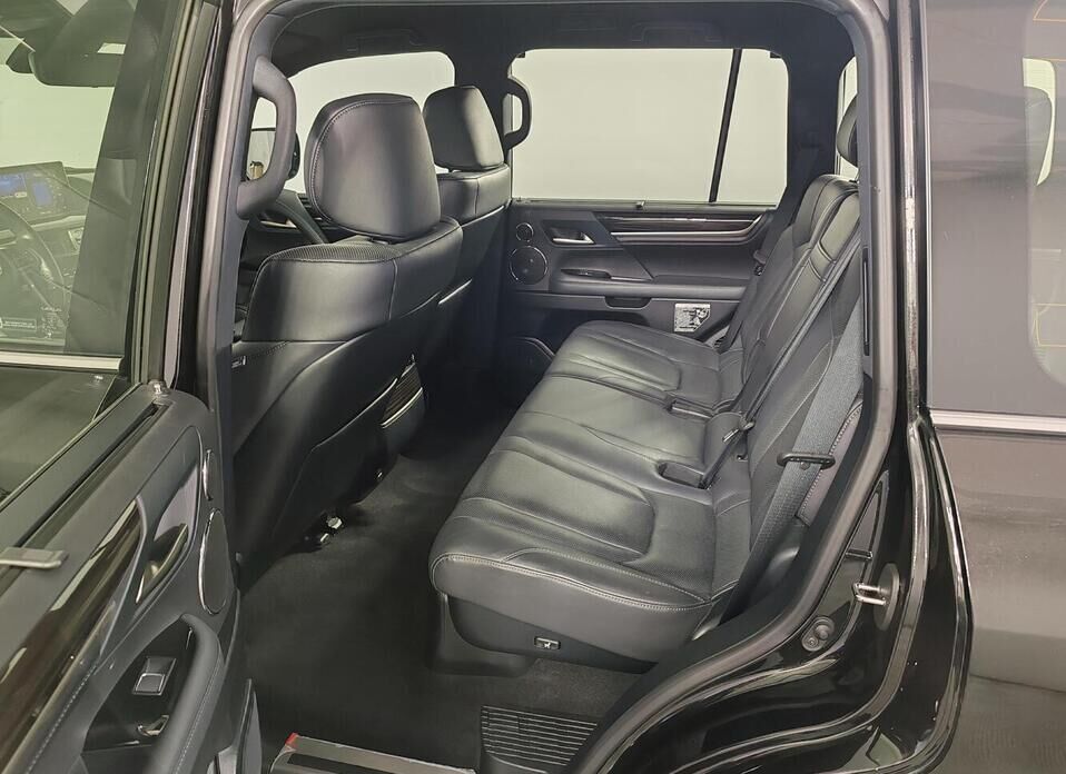 Lexus LX, III Рестайлинг 2 450d 4.5d AT (272 л.с.) 4WD