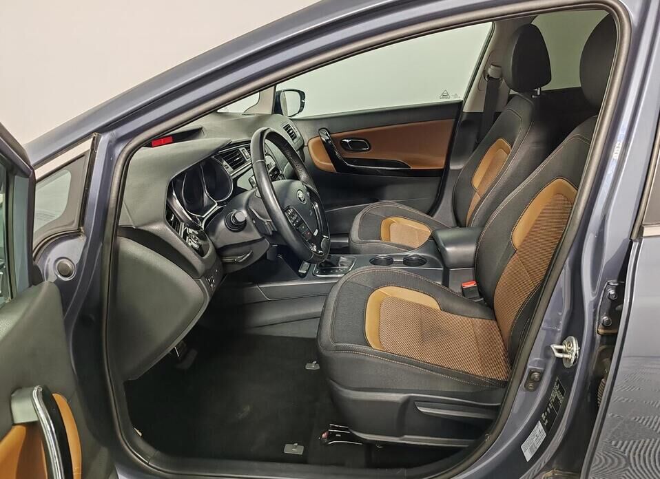 Kia Ceed, II Рестайлинг 1.6 AT (130 л.с.)