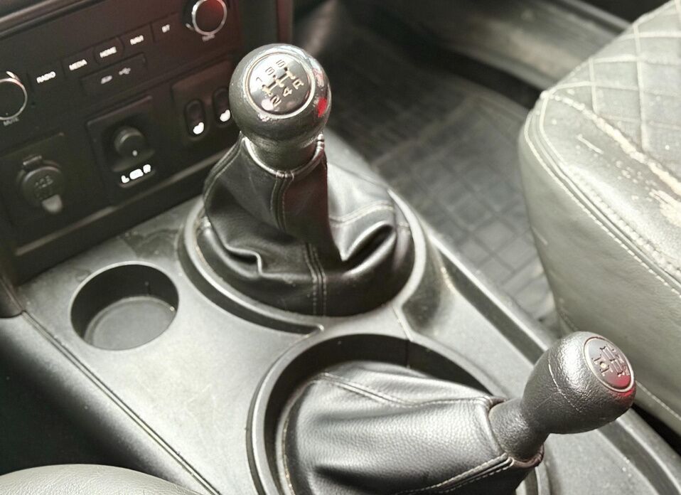 LADA (ВАЗ) Niva Travel, I 1.7 MT (80 л.с.) 4WD