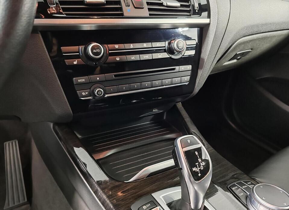 BMW X4, I (F26) 28i 2.0 AT (245 л.с.) 4WD