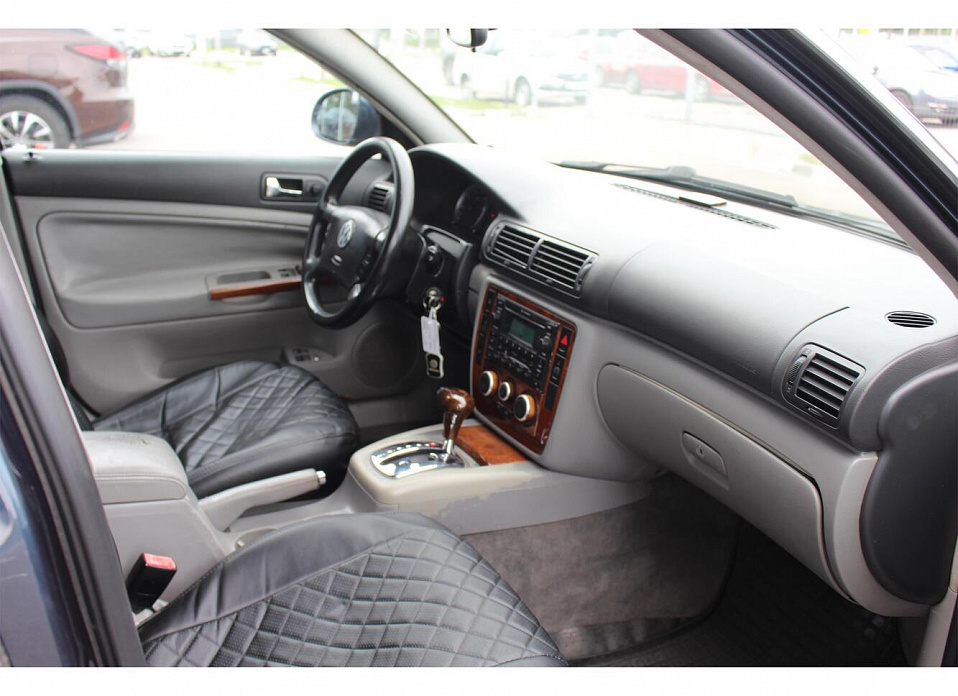 Volkswagen Passat, B5 Рестайлинг 1.8 AT (170 л.с.)
