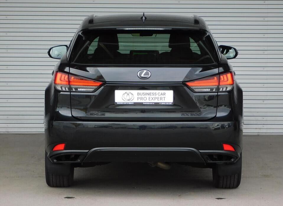 Lexus RX, IV Рестайлинг 300 2.0 AT (238 л.с.) 4WD