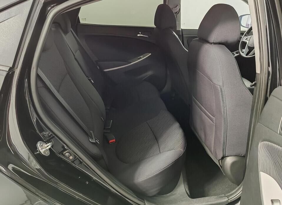 Hyundai Solaris 1.6 AT (123 л.с.)