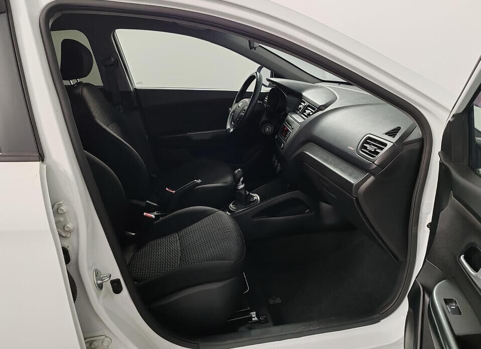 Kia Rio, III Рестайлинг 1.6 MT (123 л.с.)
