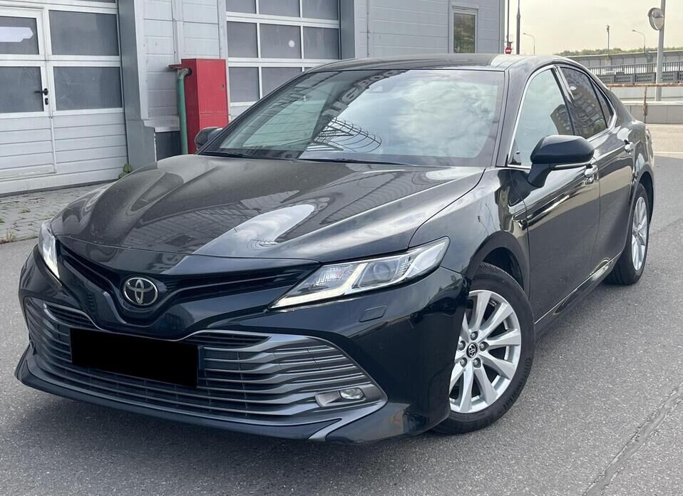 Toyota Camry, VIII (XV70) 2.5 AT (181 л.с.)