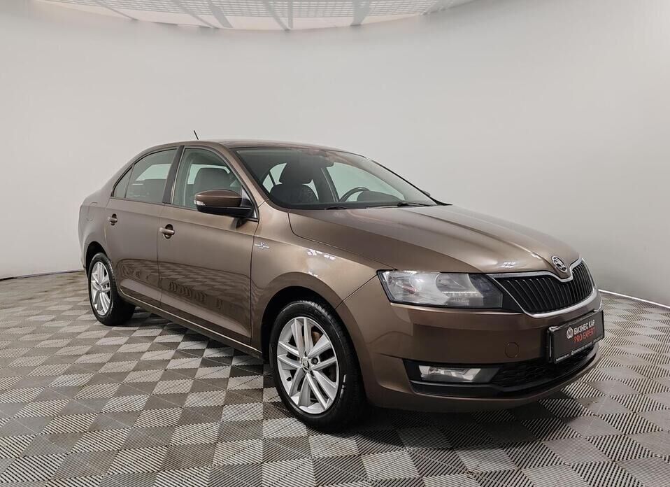 Skoda Rapid, I Рестайлинг 1.6 AT (110 л.с.)