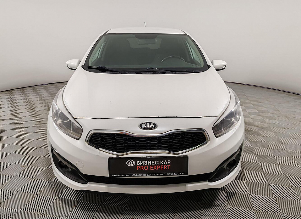 Kia Ceed, II Рестайлинг 1.6 AT (130 л.с.)