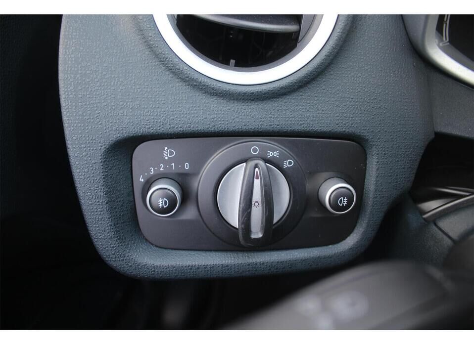 Ford Fiesta 1.4 AT (96 л.с.)