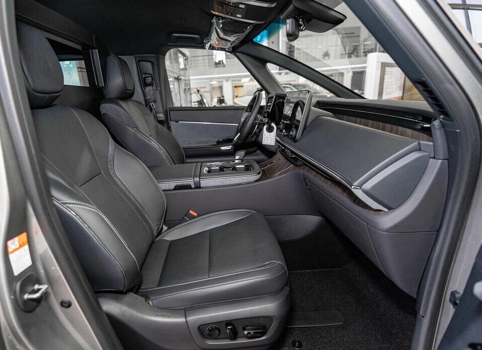 Lexus LM, II 350h 2.5hyb CVT (190 л.с.) 4WD