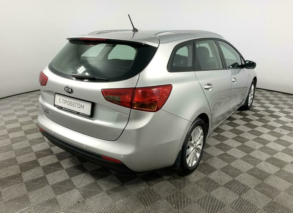 Kia Ceed 1.6 MT (129 л.с.)