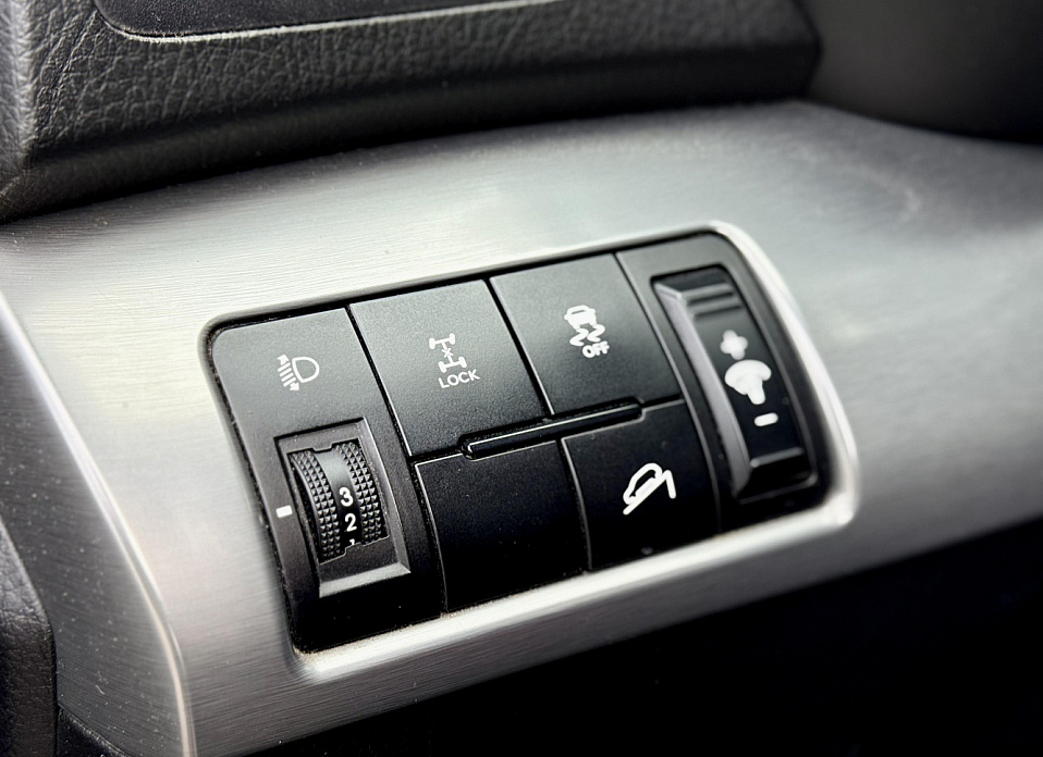 Kia Sorento, II 2.4 AT (175 л.с.) 4WD