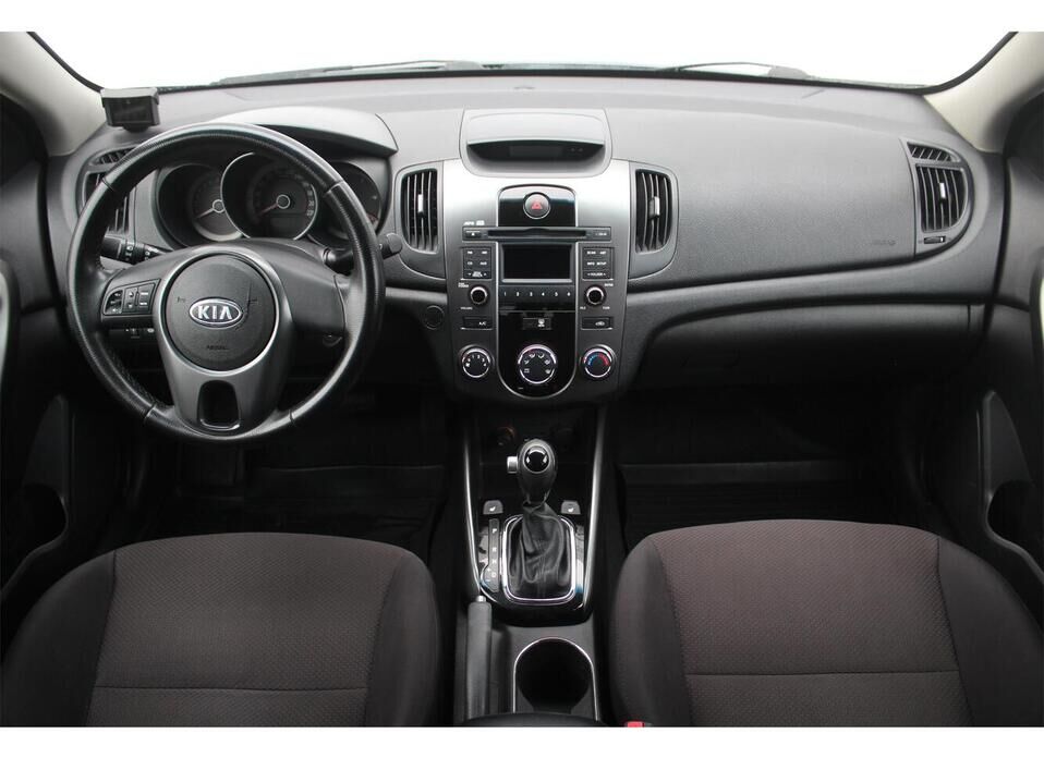 Kia Cerato, II 4-speed 1.6 AT (126 л.с.)