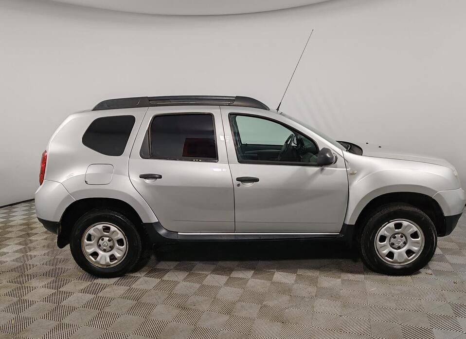 Renault Duster, I 1.6 MT (102 л.с.) 4WD