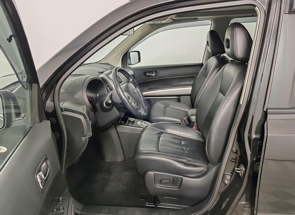 Nissan X-Trail 2.5 CVT (169 л.с.) 4WD