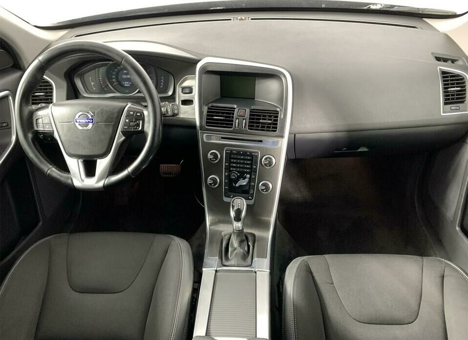 Volvo XC60 2.4d AT (181 л.с.) 4WD