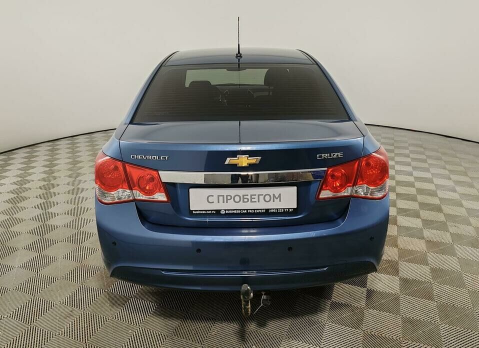 Chevrolet Cruze 1.8 AT (141 л.с.)