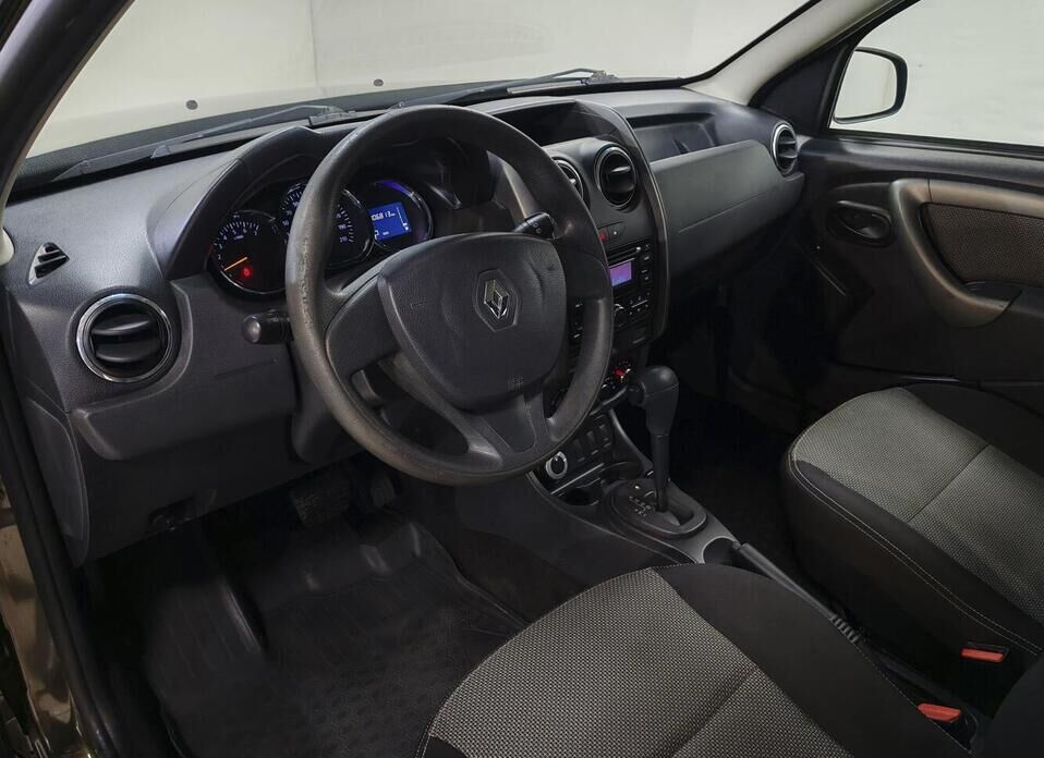 Renault Duster, I Рестайлинг 2.0 AT (143 л.с.) 4WD
