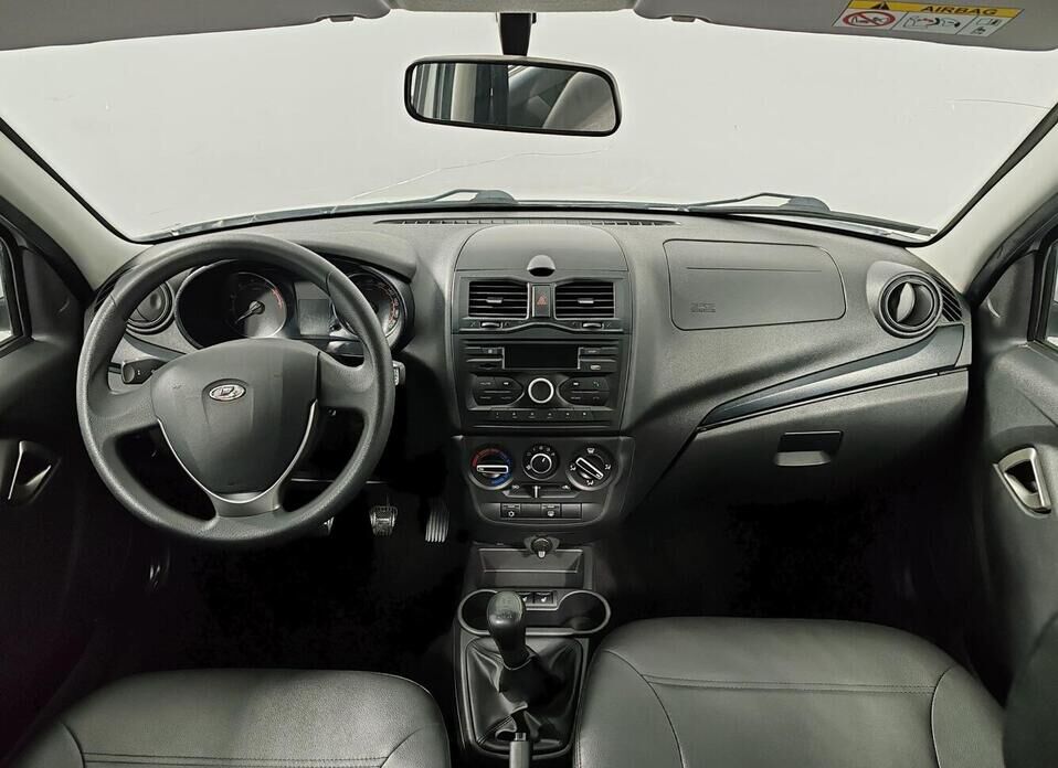 LADA (ВАЗ) Granta, I Рестайлинг 1.6 MT (90 л.с.)