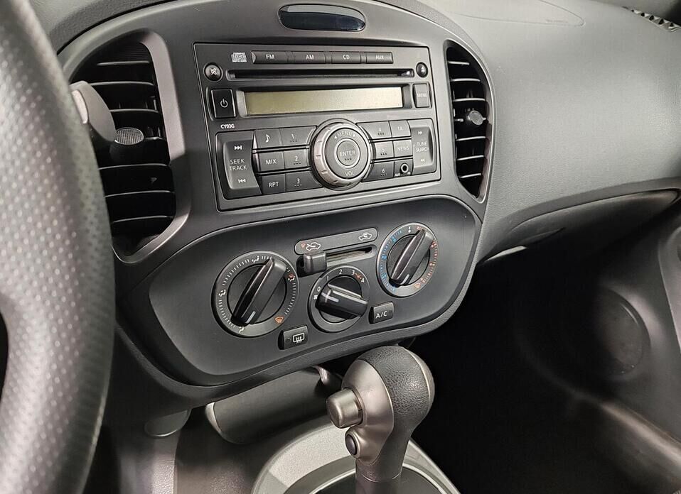 Nissan Juke, I 1.6 CVT (117 л.с.)
