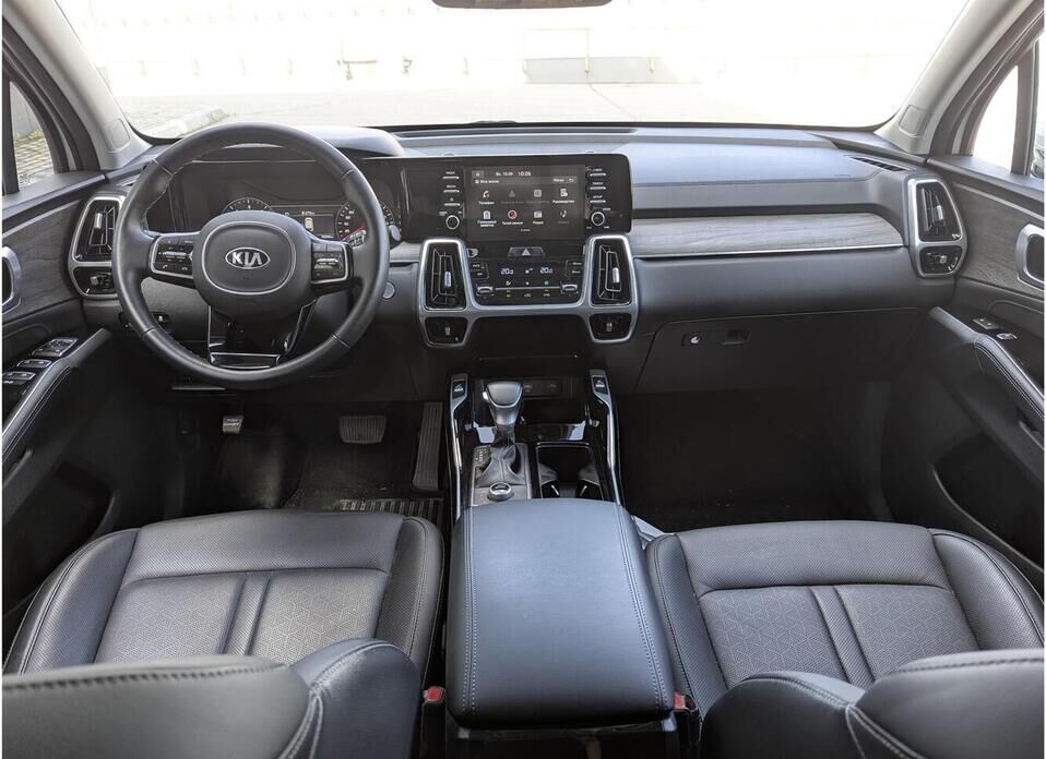 Kia Sorento 2.2d AMT (199 л.с.) 4WD