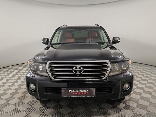 Toyota Land Cruiser, 2014&nbsp;г., 300&nbsp;700&nbsp;км