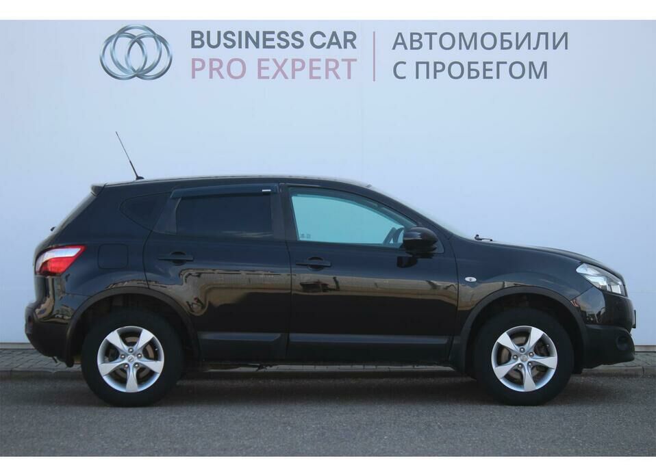 Nissan Qashqai 2.0 CVT (141 л.с.)