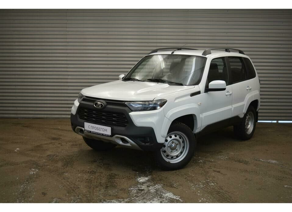 LADA (ВАЗ) Niva 1.7 MT (80 л.с.) 4WD