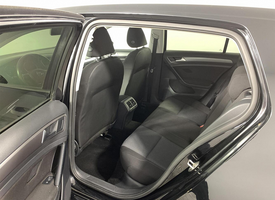 Volkswagen Golf, VII 1.4 MT (122 л.с.)