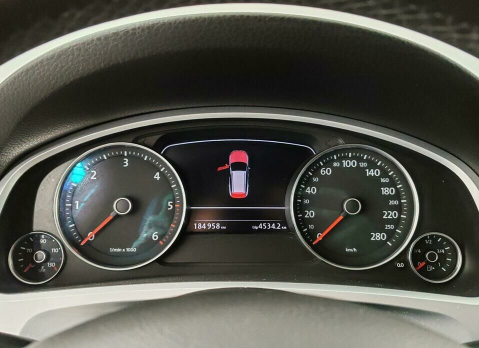 Volkswagen Touareg 3.0d AT (245 л.с.) 4WD