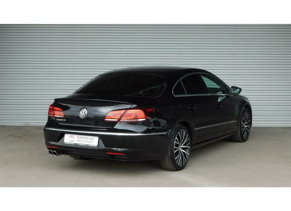 Volkswagen Passat CC 1.8 AMT (152 л.с.)