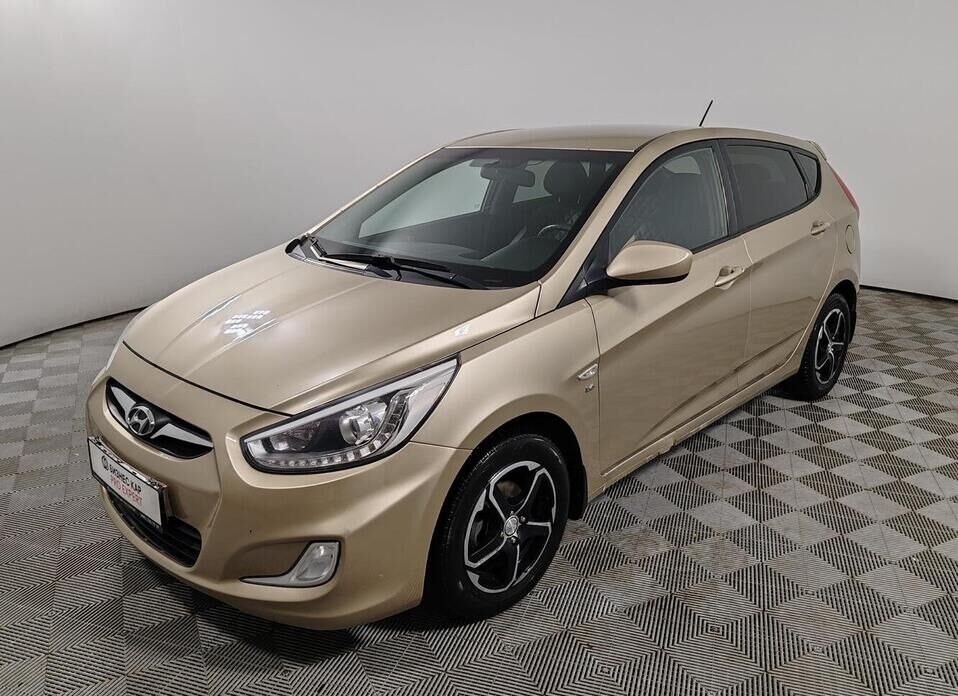 Hyundai Solaris, I 1.6 AT (123 л.с.)